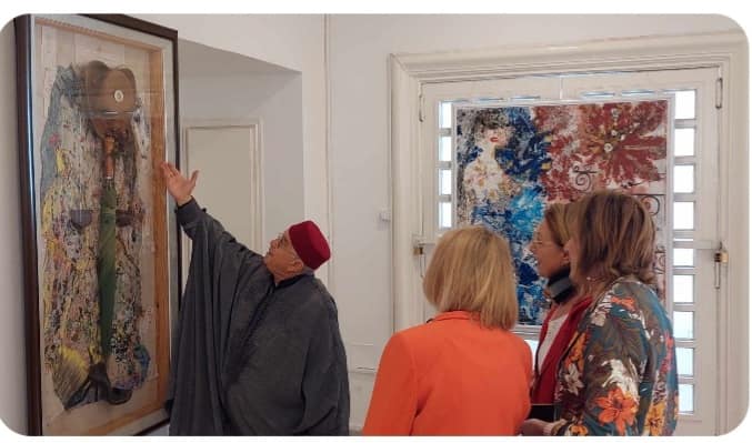  في معرض الفنّان التشكيلي محمد بن الهادي الشريف "باقة من الحنين 6":    هذا أنا Amour et Parfum وكلّ إلى الفناء